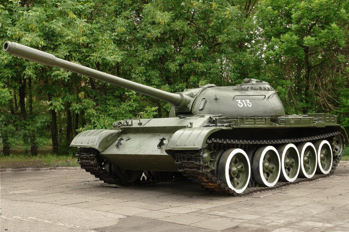 1а 55. Танк т-54 и т-55. Т-55 средний танк. Советский танк т 55. Калибр пушки танка т55.